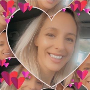 Meet your Posher, Karalee